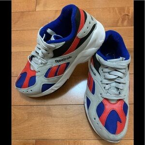 Reebok Aztrek Unisex Sneakers Red & Blue Sneakers Size 4.5 Youth